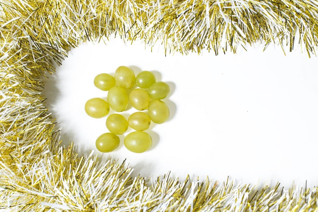 Why Do Mexicans Eat Grapes on New Year’s Eve?